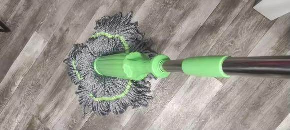 Self-twisting Water Rotating Mop - NARIX INDIA 