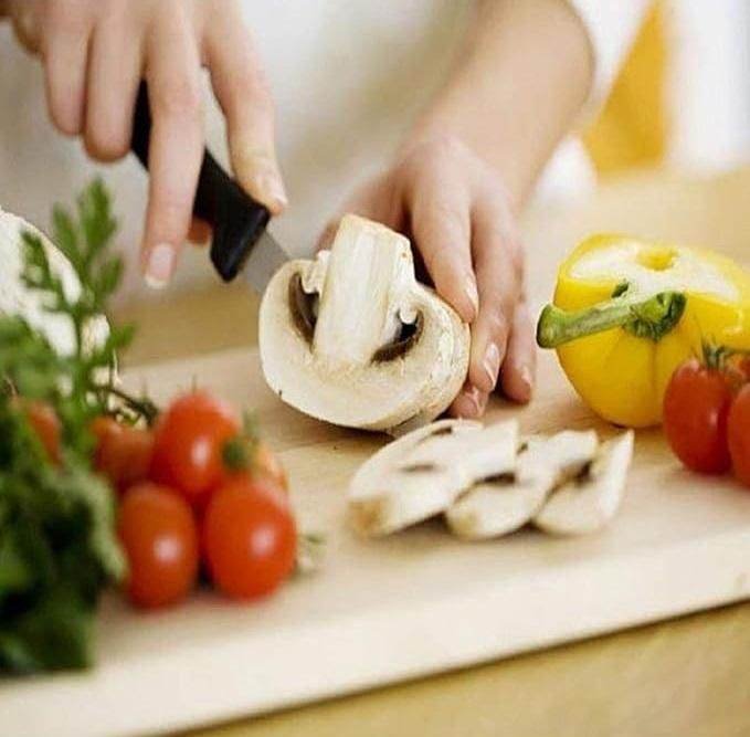 Wooden Chopping Board With 5-Pcs Knife Set - NARIX INDIA 