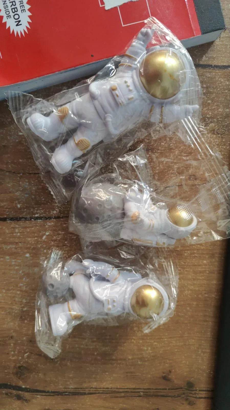 Astronaut Spaceman Statue Ornament Home Office Desktop Figurine Decors Set of 3 - Golden - NARIX INDIA 