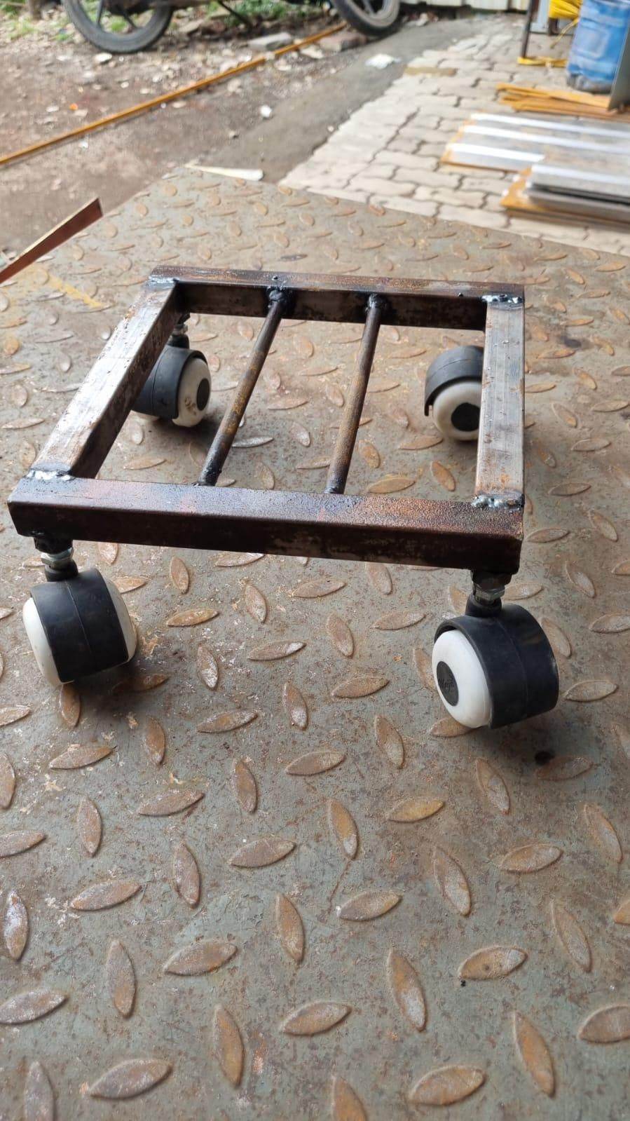 Wheel Pot Stand For Planters - NARIX INDIA 