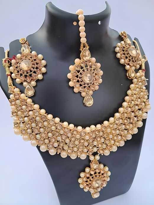 Alloy Gold-Plated Gold Jewellery Set - NARIX INDIA 